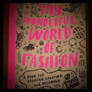 "The Wonderful World of Fashion" 📖